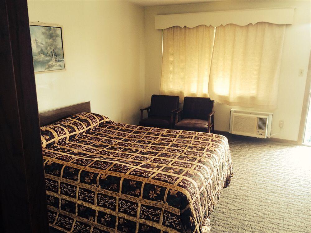 Plaza Inn Peabody Ngoại thất bức ảnh