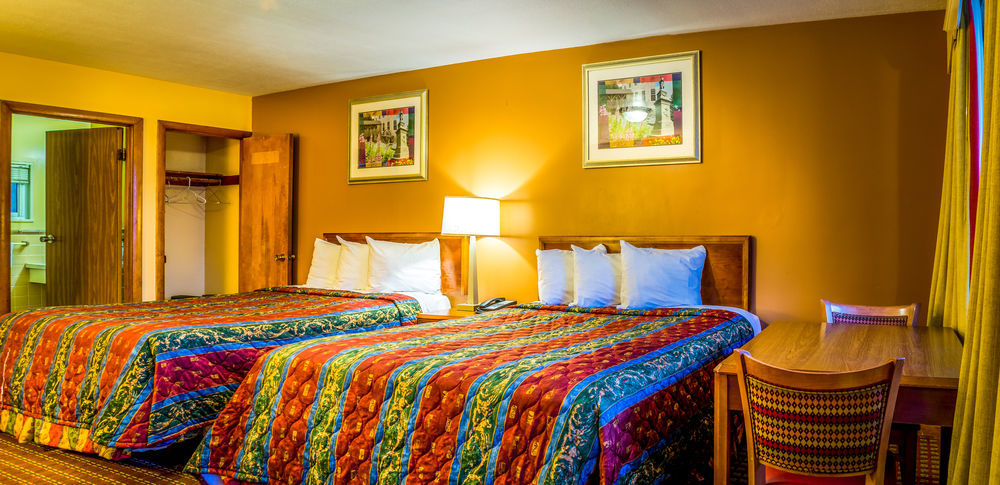 Plaza Inn Peabody Ngoại thất bức ảnh
